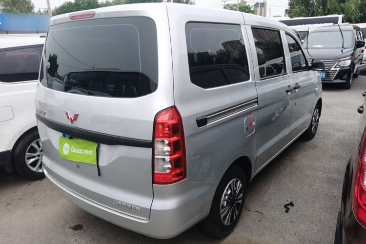 Used Wuling Hongguang V 2021 1.5L Jingqu Version LAR Rear Right 45 Deg