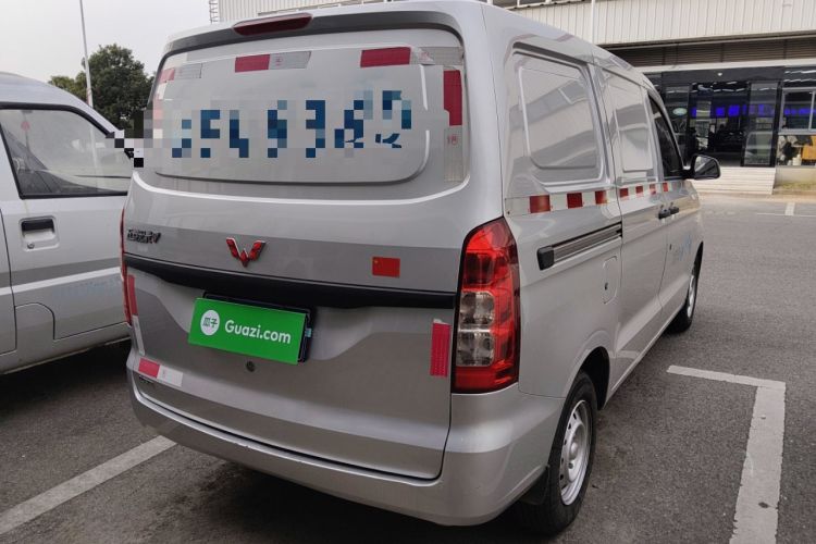 Used Wuling Hongguang V 2021 1.5L Jingqu Edition Enclosed-Window Vehicle LAR Rear Right 45 Deg