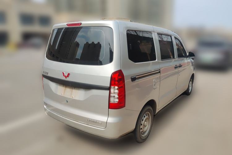 Used Wuling Hongguang V 2021 1.5L Jingqu Version LAR Rear Right 45 Deg