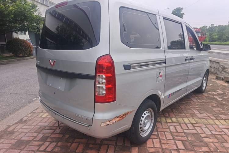 Used Wuling Hongguang V 2021 1.5L Jingqu Version LAR Rear Right 45 Deg