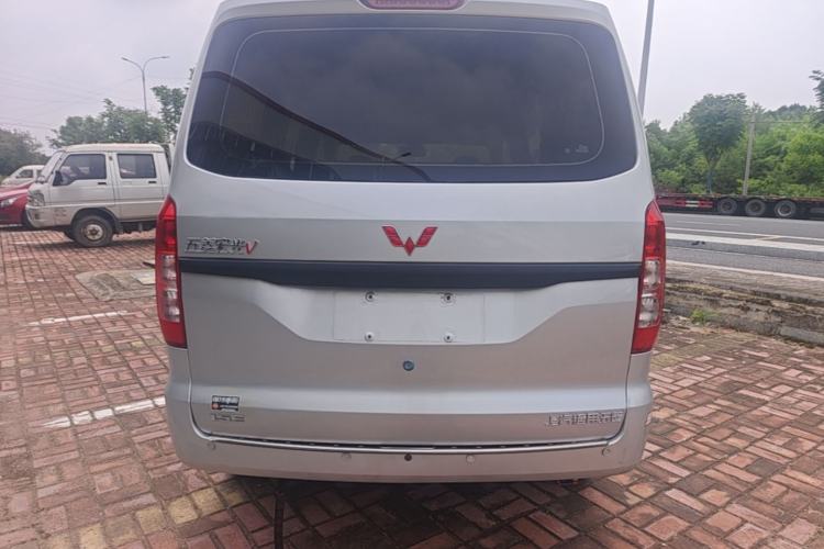 Used Wuling Hongguang V 2021 1.5L Jingqu Version LAR Rear
