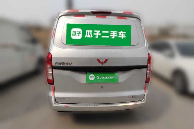 Used Wuling Hongguang V 2021 1.5L Jingqu Edition Enclosed-Window Vehicle LAR Rear