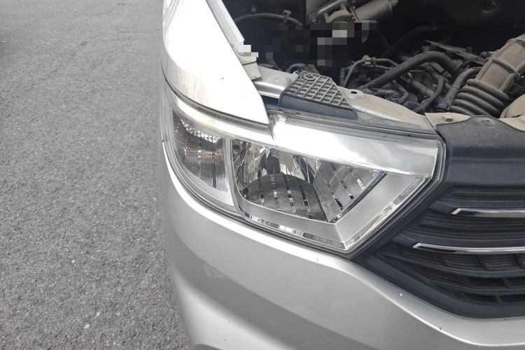 Used Wuling Hongguang V 2021 1.5L Enjoyment Edition LAR Right Front Headlight