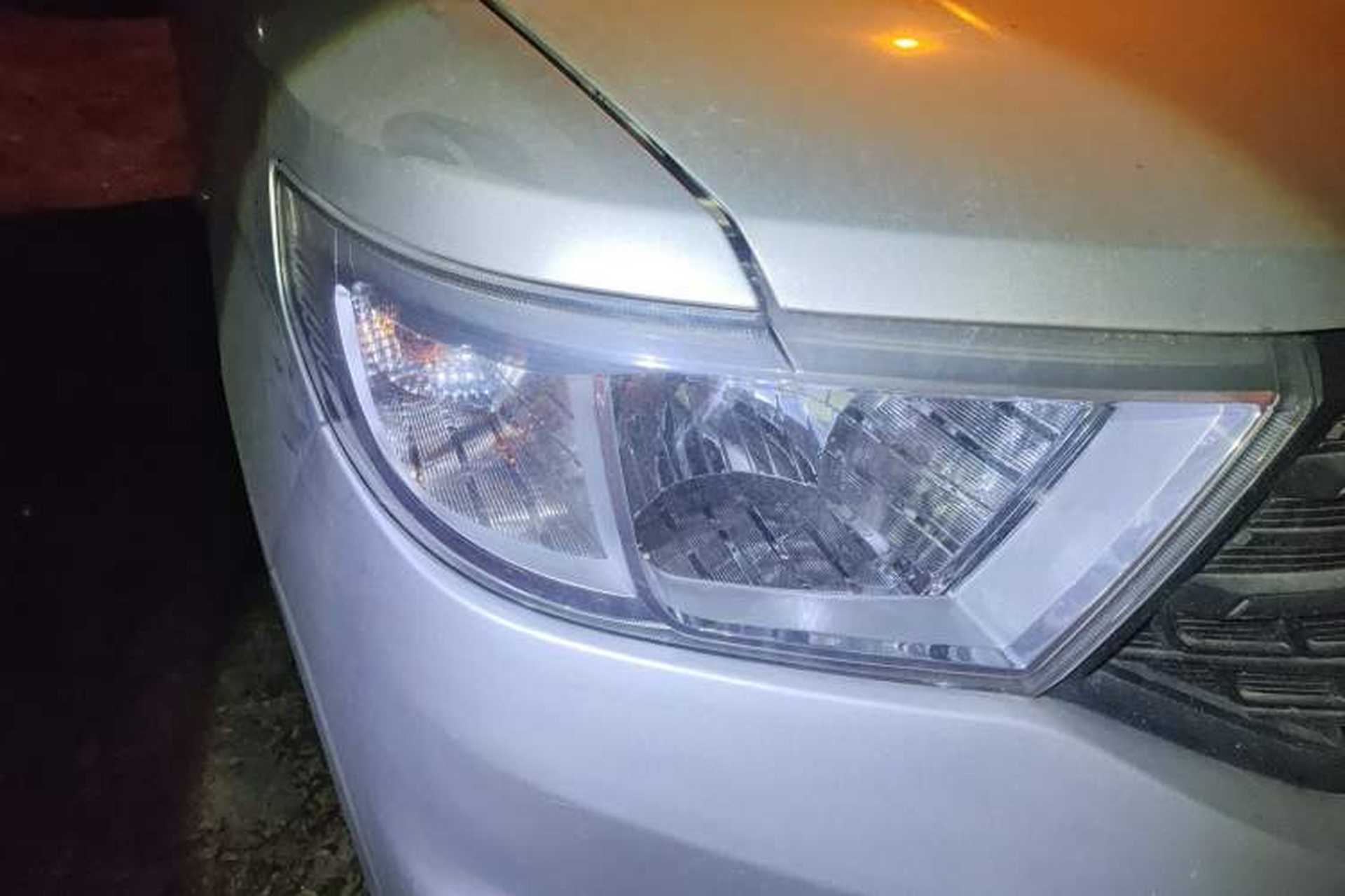 Used Wuling Hongguang V 2021 1.5L Jingqu Version LAR Right Front Headlight