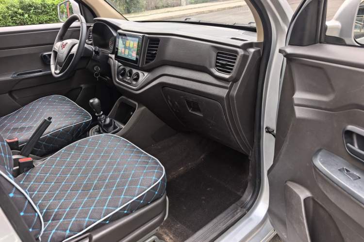 Used Wuling Hongguang V 2021 1.5L Refreshed Enjoyment Edition LAR Right Front Seat