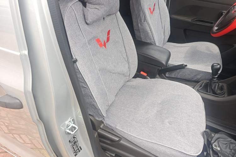 Used Wuling Hongguang V 2021 1.5L Jingqu Version LAR Right Front Seat