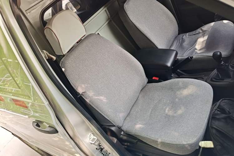 Used Wuling Hongguang V 2021 1.5L Jingqu Edition Enclosed-Window Vehicle LAR Right Front Seat