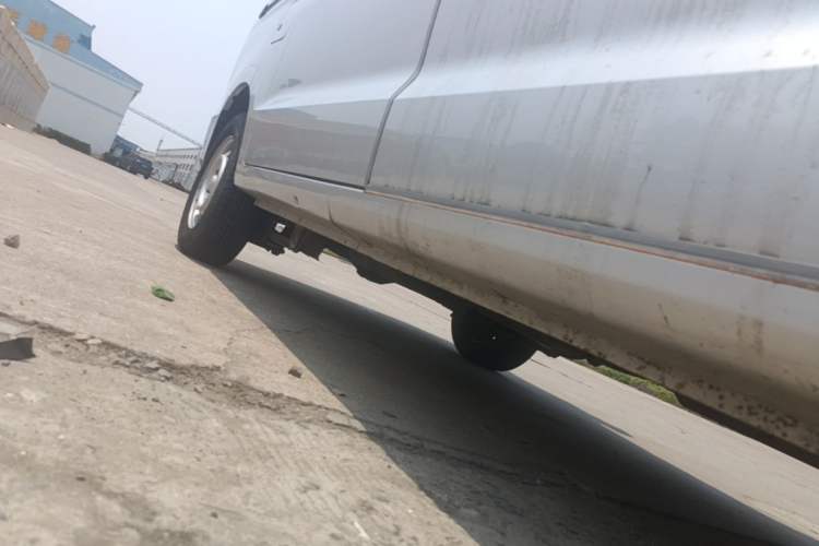 Used Wuling Hongguang V 2021 1.5L Jingqu Version LAR Right Side Sill