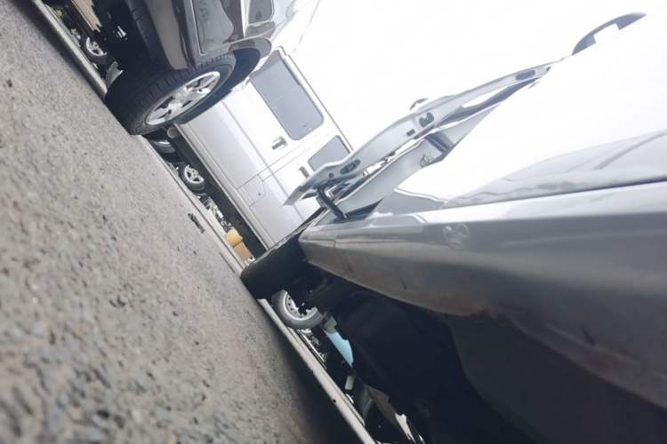 Used Wuling Hongguang V 2021 1.5L Jingqu Version LAR Right Side Sill