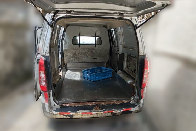 Used Wuling Hongguang V 2021 1.5L Jingqu Edition Enclosed-Window Vehicle LAR Trunk