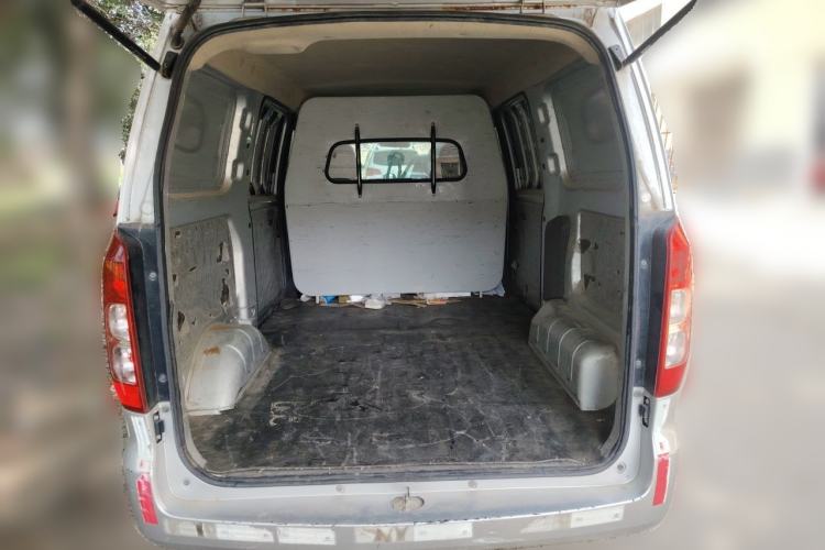 Used Wuling Hongguang V 2021 1.5L Jingqu Edition Enclosed-Window Vehicle LAR Trunk