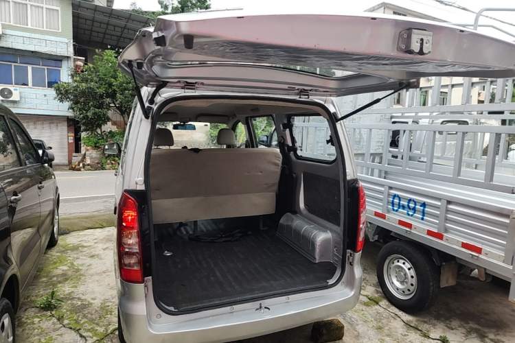 Used Wuling Hongguang V 2021 1.5L Jingqu Version LAR Trunk