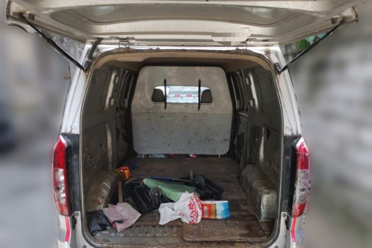 Used Wuling Hongguang V 2021 1.5L Jingqu Edition Enclosed-Window Vehicle LAR Trunk
