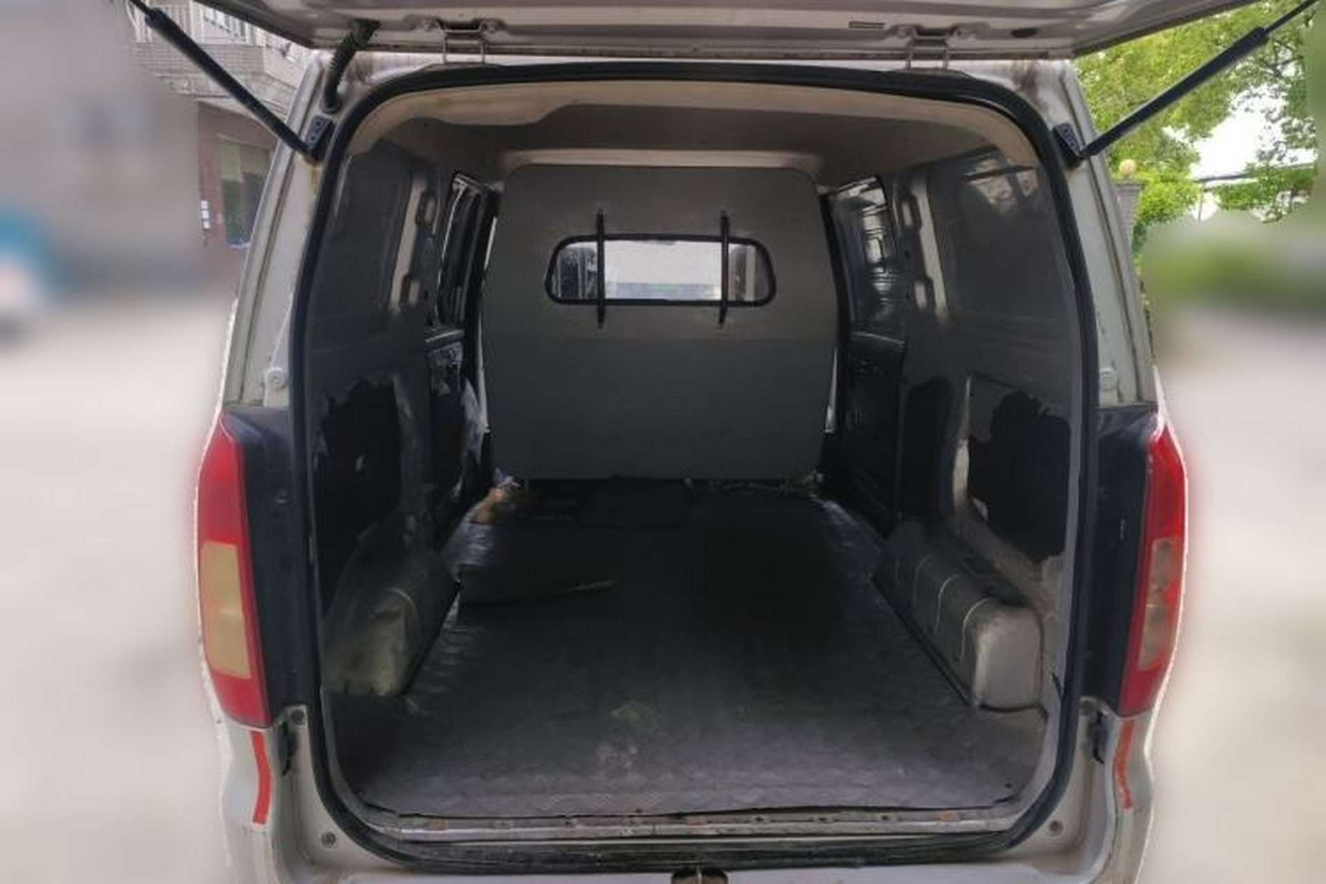 Used Wuling Hongguang V 2021 1.5L Jingqu Edition Enclosed-Window Vehicle LAR Trunk