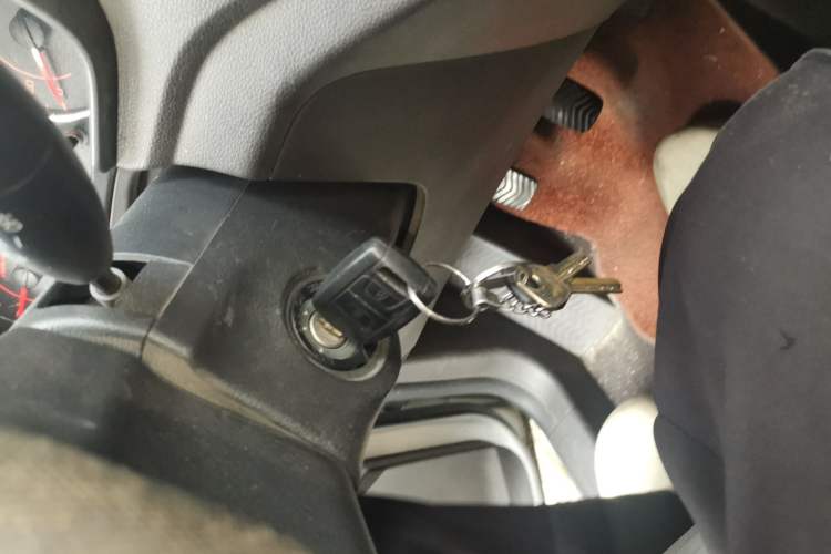 Used Wuling Hongguang V 2021 1.5L Jingqu Version LAR Vehicle Key
