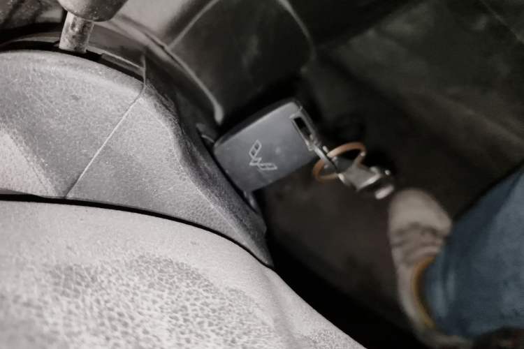 Used Wuling Hongguang V 2021 1.5L Jingqu Version LAR Vehicle Key
