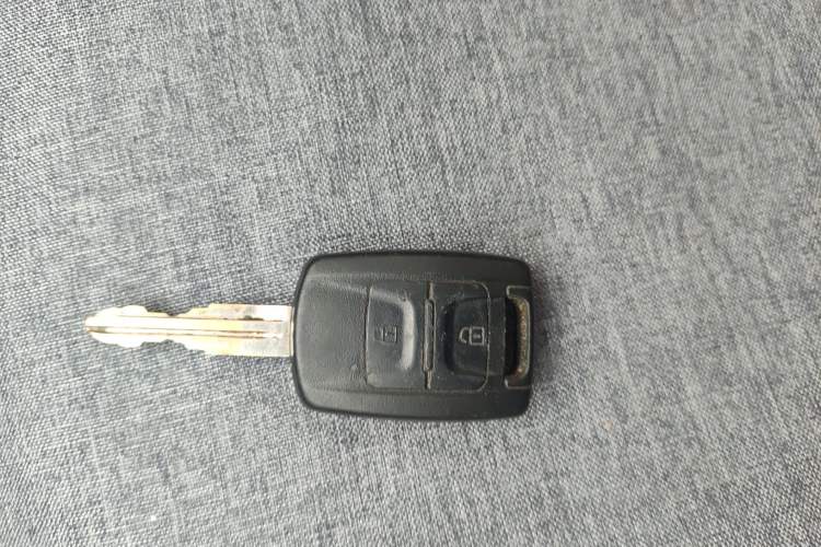Used Wuling Hongguang V 2021 1.5L Jingqu Version LAR Vehicle Key