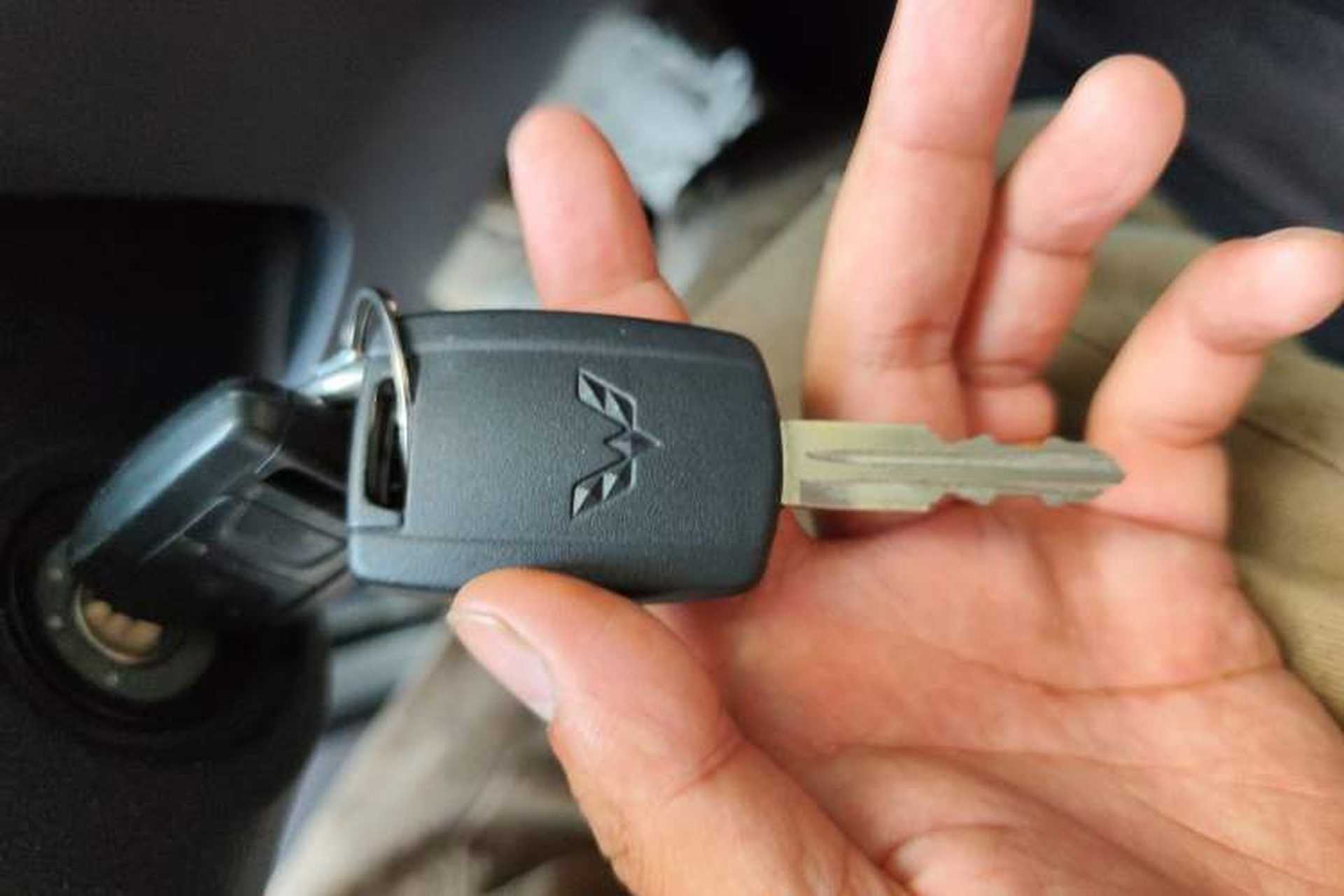 Used Wuling Hongguang V 2021 1.5L Jingqu Version LAR Vehicle Key