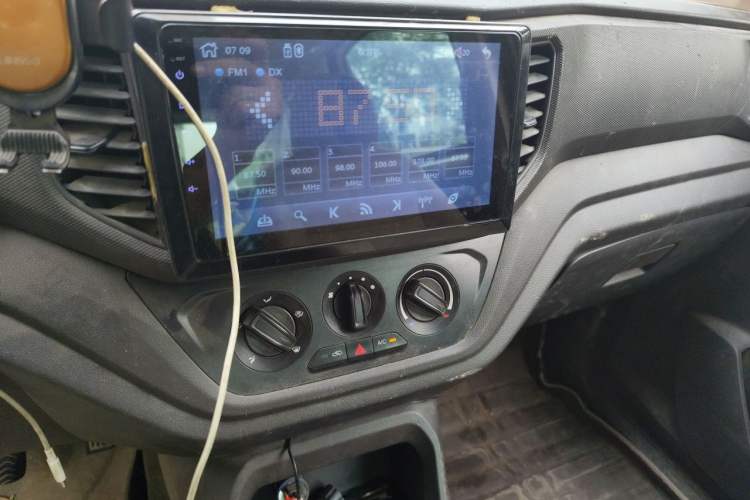 Used Wuling Hongguang V 2021 1.5L Jingqu Version LAR Audio And AC Panel