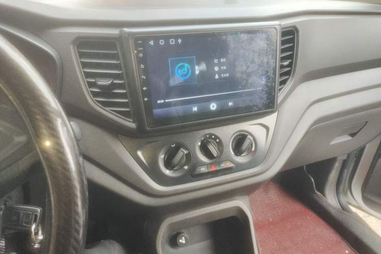 Used Wuling Hongguang V 2021 1.5L Jingqu Version LAR Audio And AC Panel