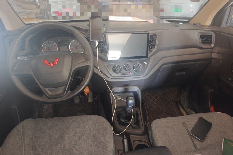 Used Wuling Hongguang V 2021 1.5L Jingqu Version LAR Center Console