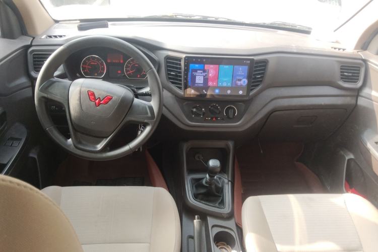Used Wuling Hongguang V 2021 1.5L Jingqu Version LAR Center Console
