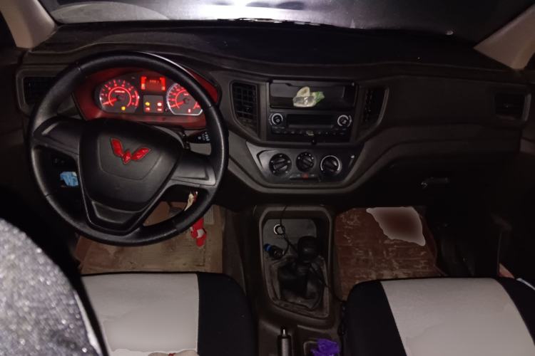Used Wuling Hongguang V 2021 1.5L Jingqu Version LAR Center Console