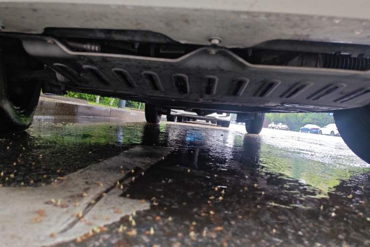 Used Wuling Hongguang V 2021 1.5L Jingqu Version LAR Chassis Front