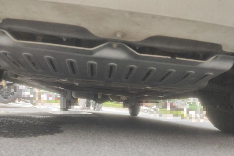 Used Wuling Hongguang V 2021 1.5L Jingqu Version LAR Chassis Front