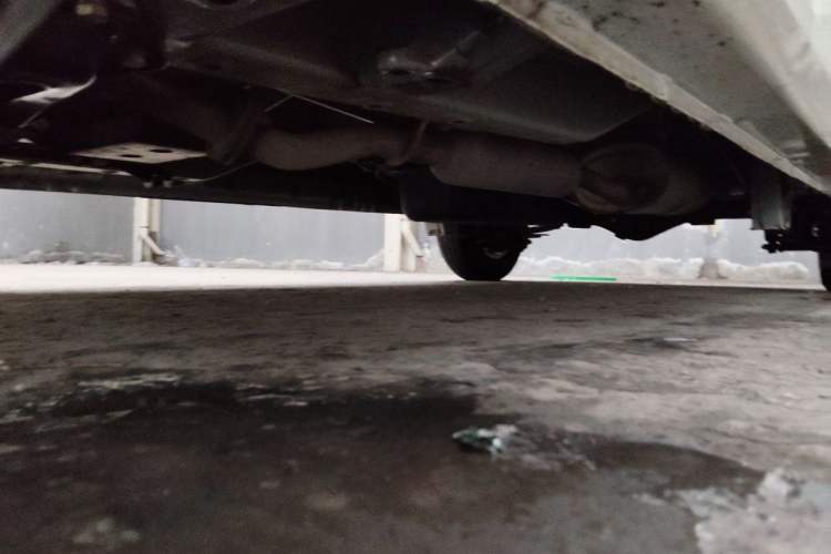 Used Wuling Hongguang V 2021 1.5L Enjoyment Edition LAR Chassis Front Left