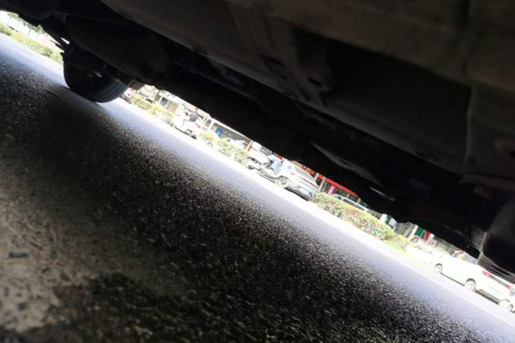 Used Wuling Hongguang V 2021 1.5L Jingqu Version LAR Chassis Front Right