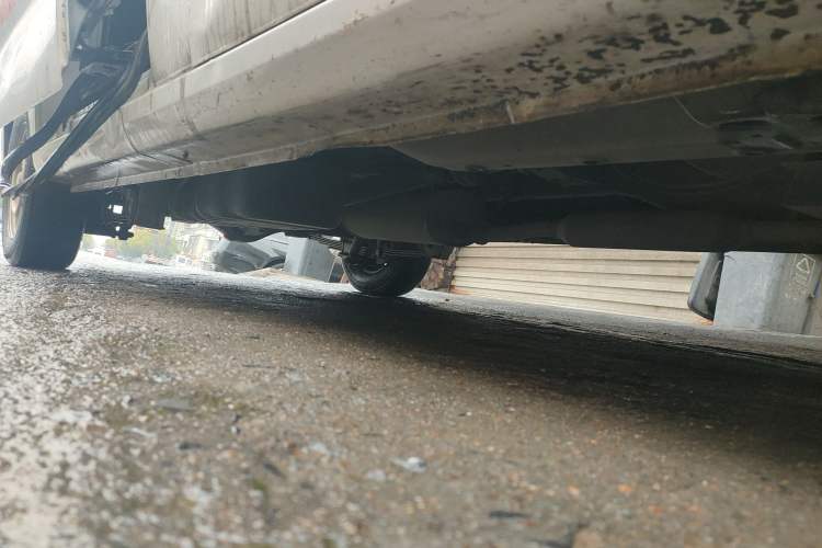 Used Wuling Hongguang V 2021 1.5L Jingqu Version LAR Chassis Front Right