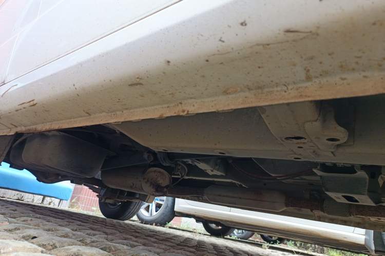 Used Wuling Hongguang V 2021 1.5L Jingqu Edition Enclosed-Window Vehicle LAR Chassis Front Right