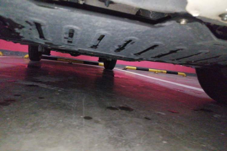 Used Wuling Hongguang V 2021 1.5L Jingqu Version LAR Chassis Front
