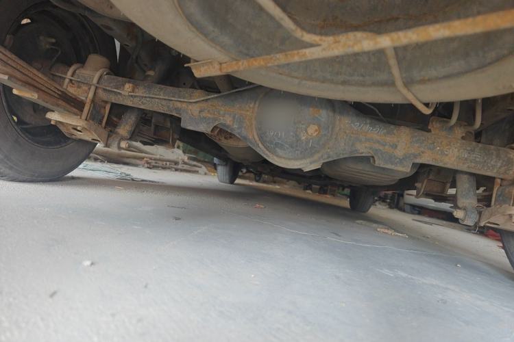 Used Wuling Hongguang V 2021 1.5L Jingqu Version LAR Chassis Rear