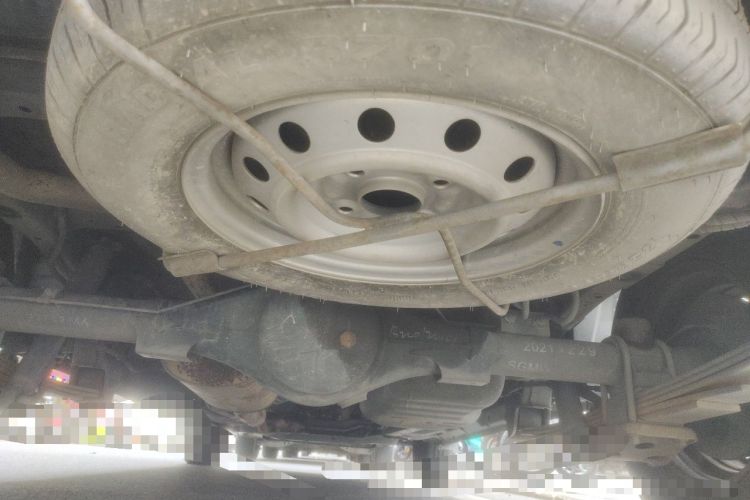Used Wuling Hongguang V 2021 1.5L Jingqu Version LAR Chassis Rear