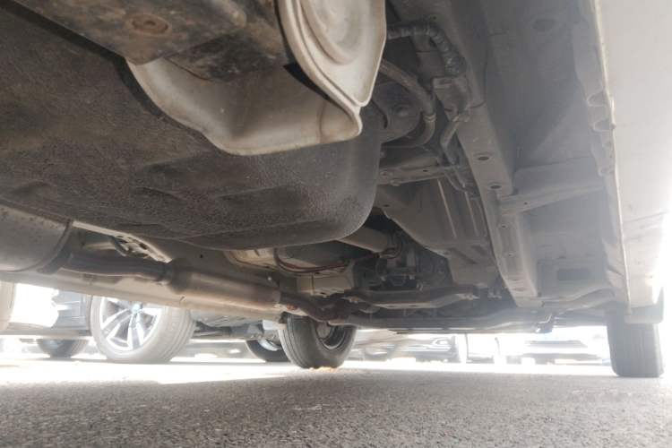 Used Wuling Hongguang V 2021 1.5L Jingqu Version LAR Chassis Rear Right