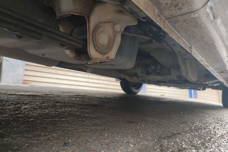 Used Wuling Hongguang V 2021 1.5L Jingqu Version LAR Chassis Rear Right
