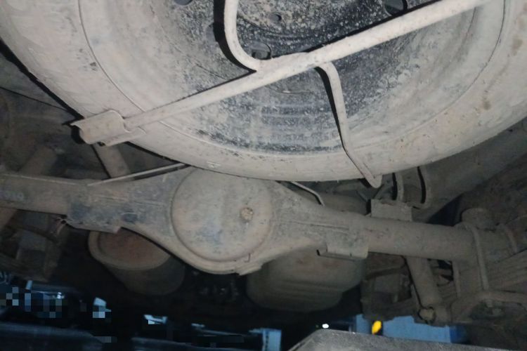 Used Wuling Hongguang V 2021 1.5L Jingqu Edition Enclosed-Window Vehicle LAR Chassis Rear