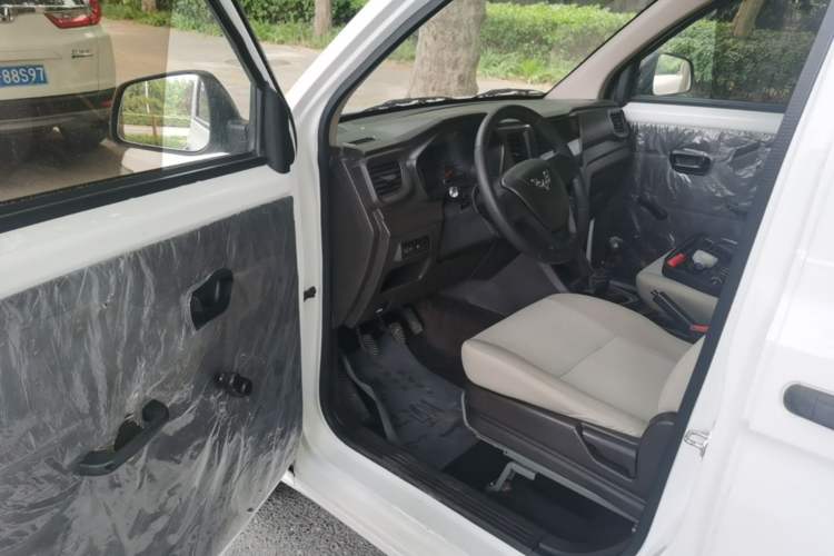 Used Wuling Hongguang V 2021 1.5L Enjoyment Edition LAR Driver Seat