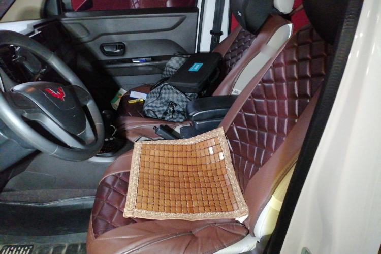 Used Wuling Hongguang V 2021 1.5L Jingqu Version LAR Driver Seat