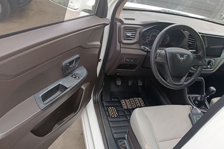 Used Wuling Hongguang V 2021 1.5L Enjoyment Edition LAR Driver Seat