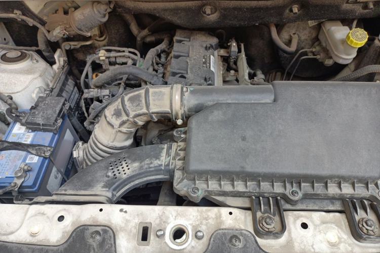Used Wuling Hongguang V 2021 1.5L Jingqu Version LAR Engine Bay