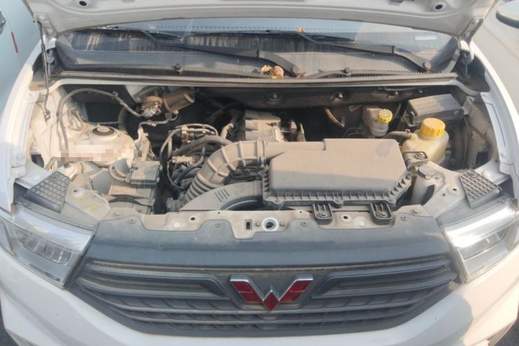Used Wuling Hongguang V 2021 1.5L Jingqu Version LAR Engine Bay