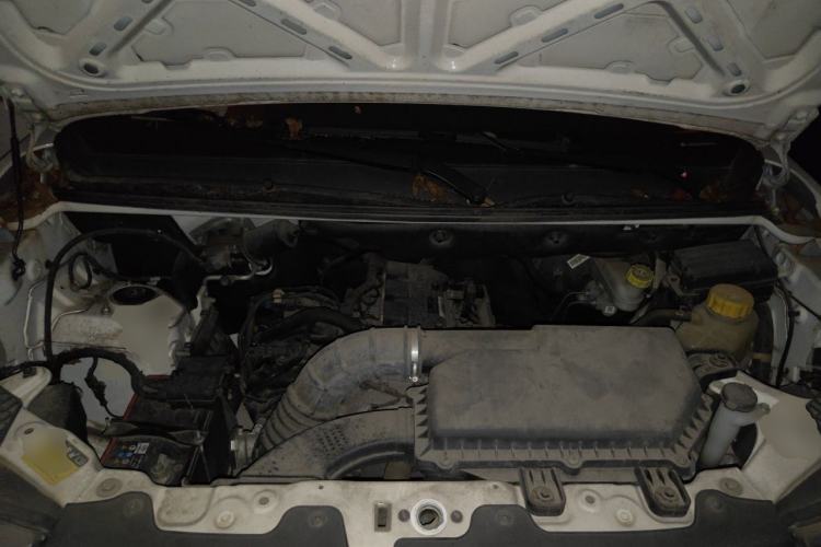 Used Wuling Hongguang V 2021 1.5L Enjoyment Edition LAR Engine Bay