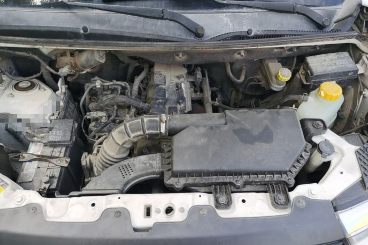 Used Wuling Hongguang V 2021 1.5L Jingqu Version LAR Engine Bay