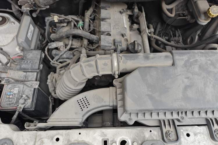 Used Wuling Hongguang V 2021 1.5L Enjoyment Edition LAR Engine Bay
