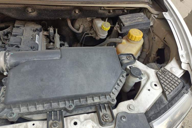 Used Wuling Hongguang V 2021 1.5L Jingqu Version LAR Engine Bay Left