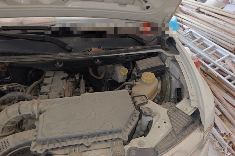 Used Wuling Hongguang V 2021 1.5L Jingqu Version LAR Engine Bay Left