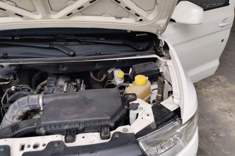 Used Wuling Hongguang V 2021 1.5L Enjoyment Edition LAR Engine Bay Left
